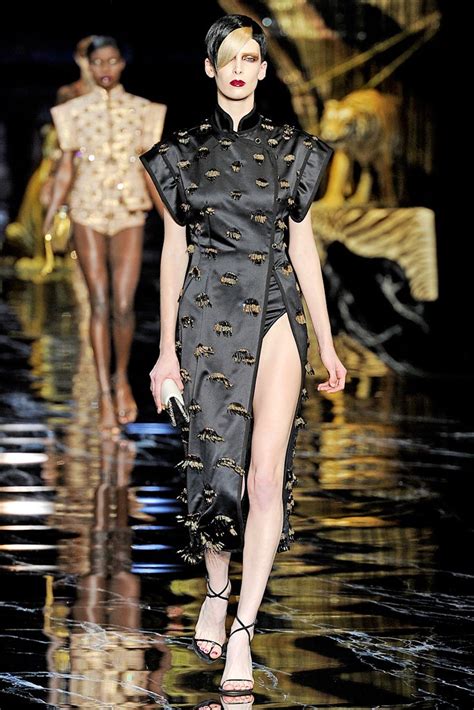 louis vuitton spring 2011 dresses.